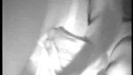 Junge Mädchen mit sc ...