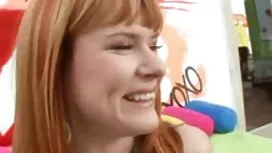 Mädchen nach dem fre ...