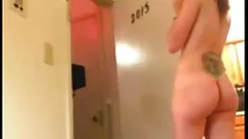 Groß und blond deuts ...